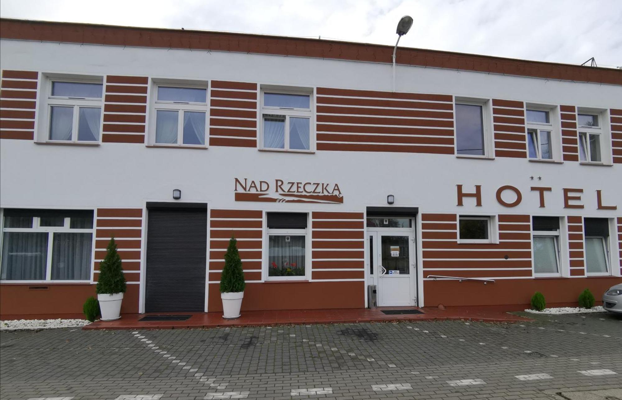 Hotel Nad Rzeczka Torun Ngoại thất bức ảnh
