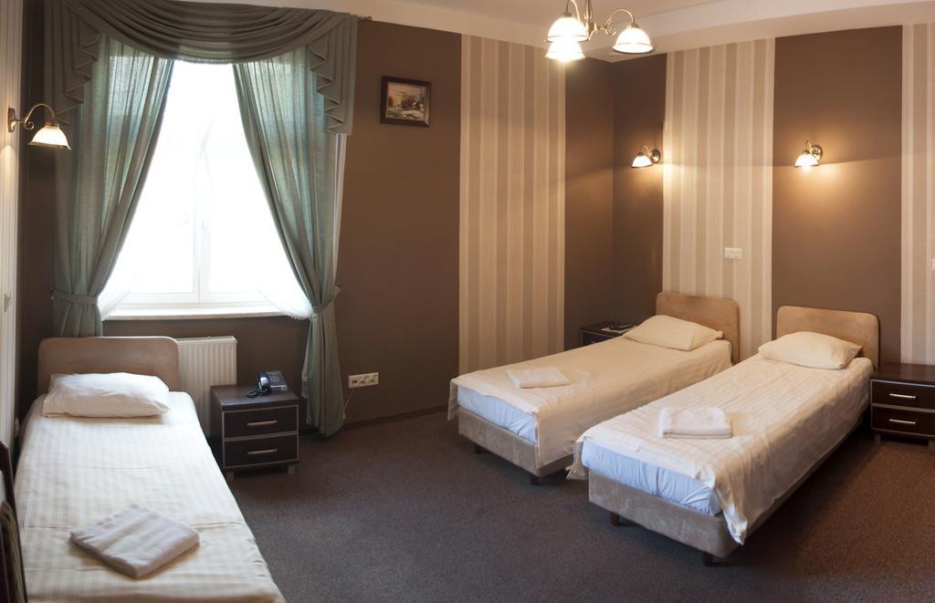 Hotel Nad Rzeczka Torun Phòng bức ảnh